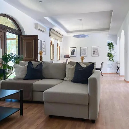 Phaedrus Living: Luxury Kathikas * 파포스